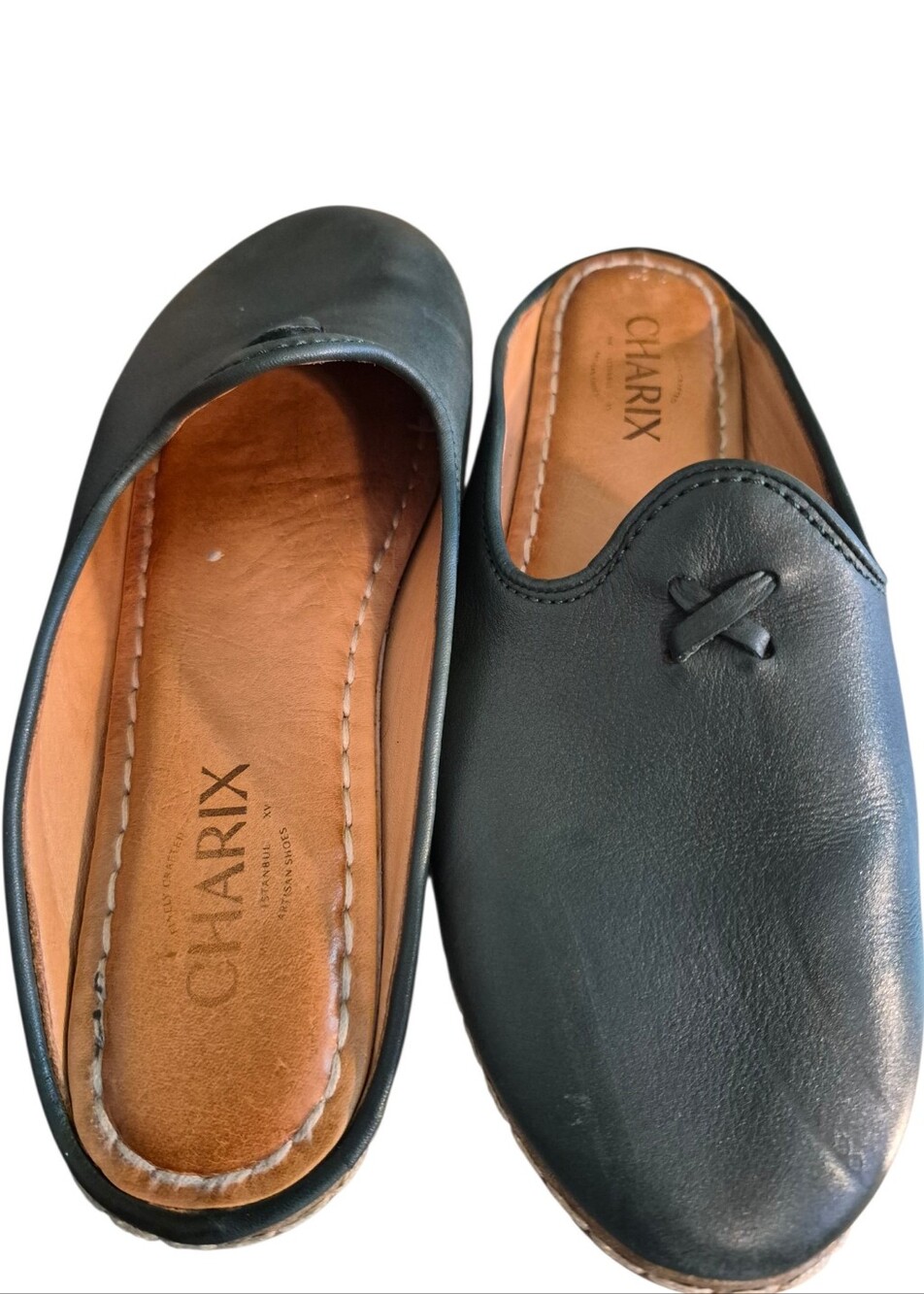 Charix green learher mules - 38/7.       L35